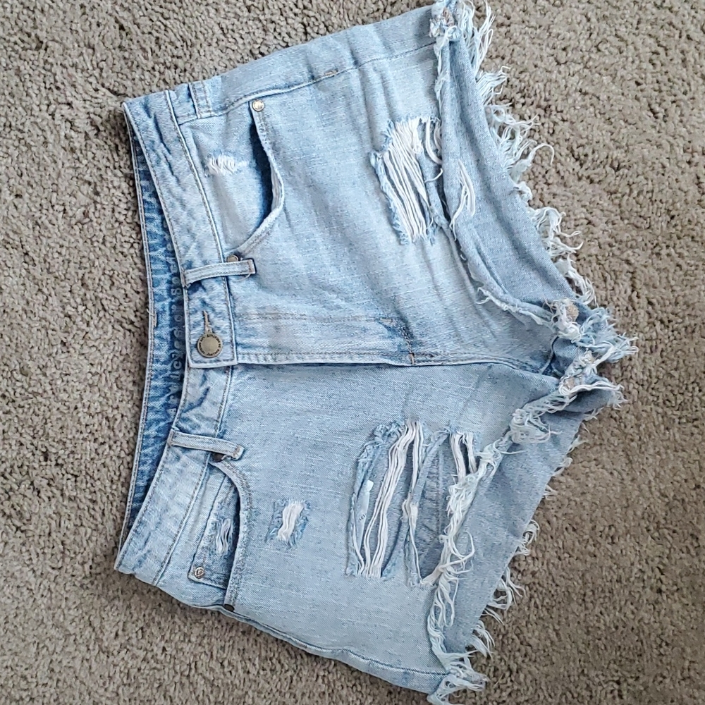 Articles of Society distressed jean shorts size 25